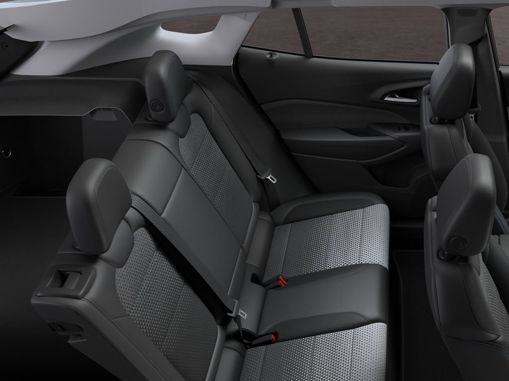 New 2026 Chevrolet Trax LT FWD image 15