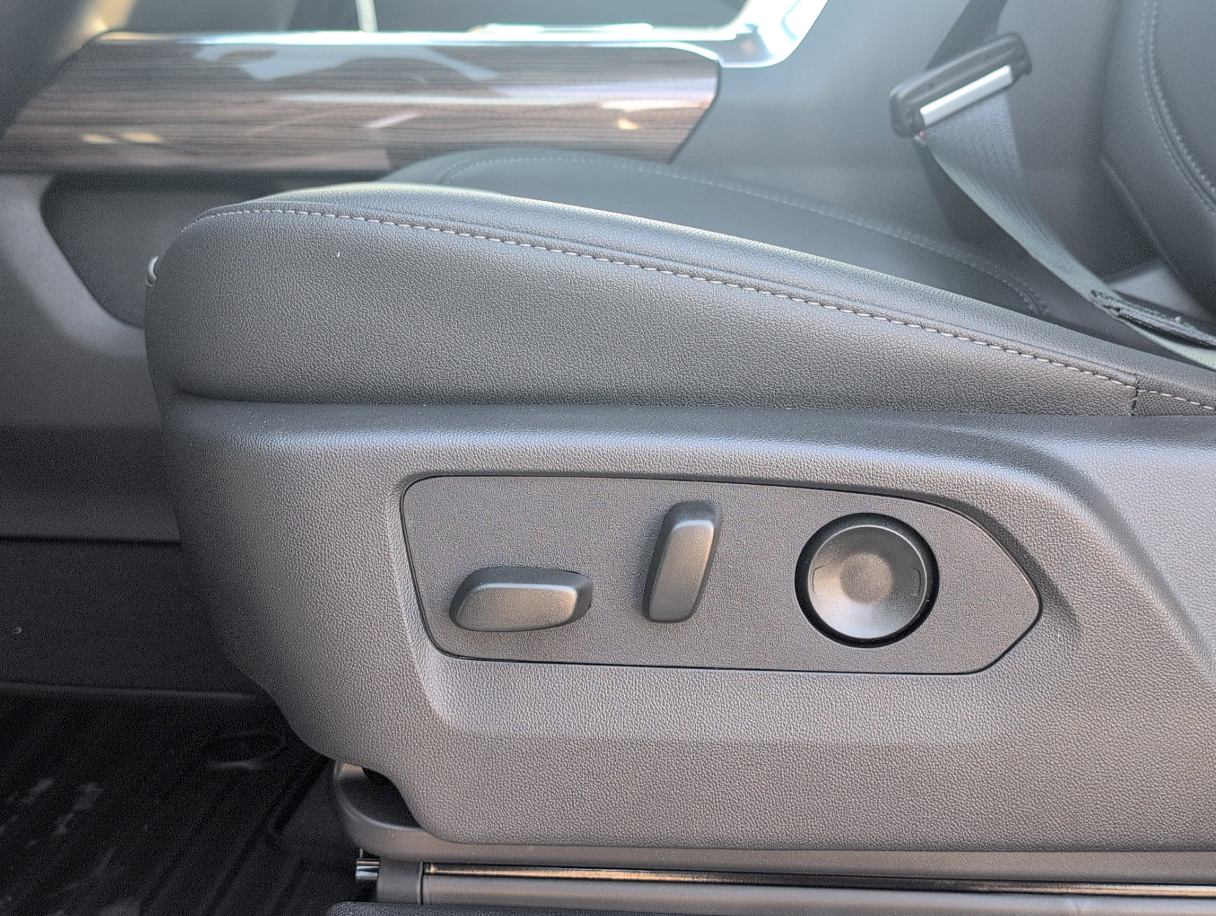 New 2026 Chevrolet Silverado 2500 LT image 10