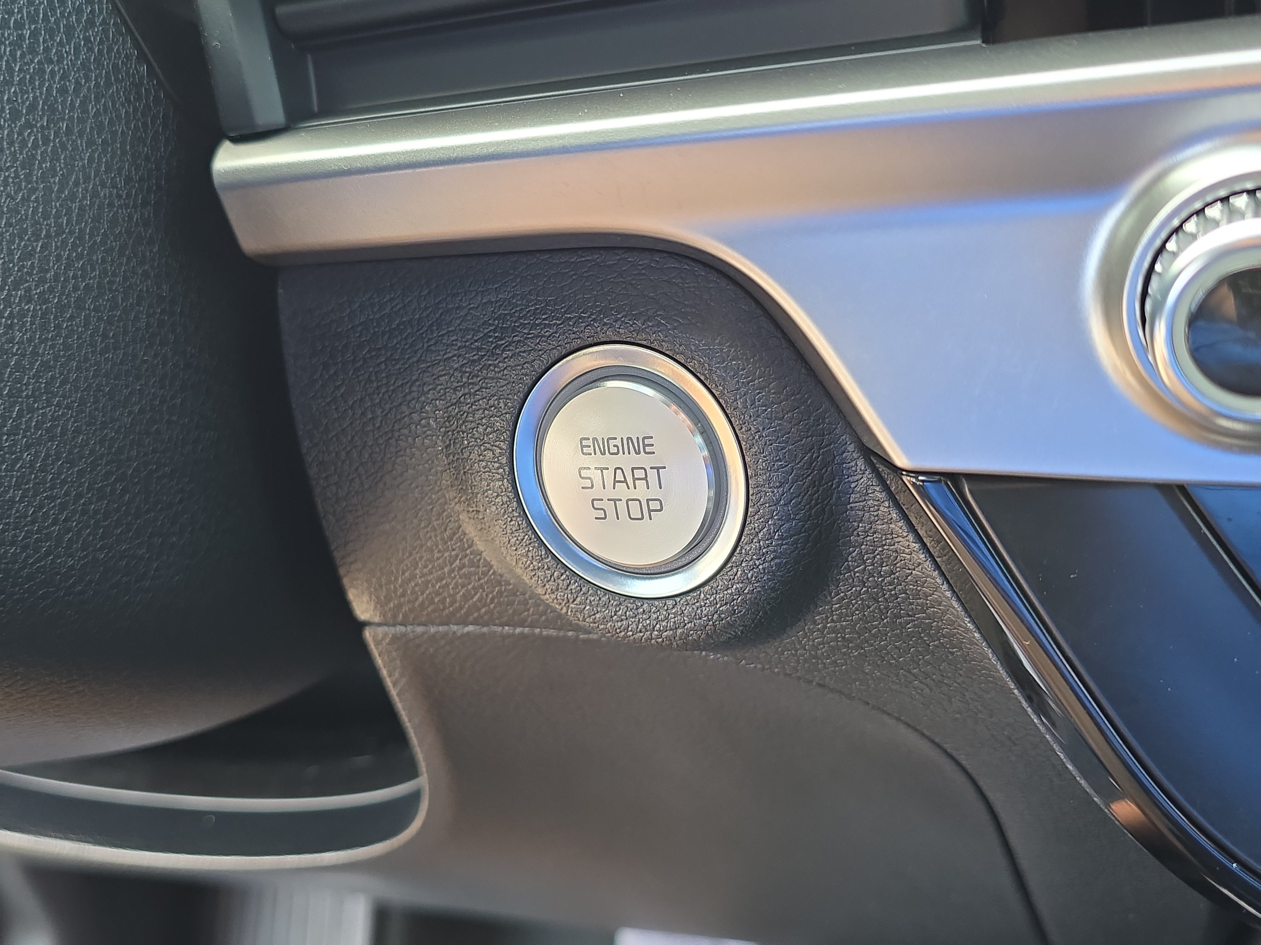 Certified 2024 Kia Telluride S AWD/4WD image 28