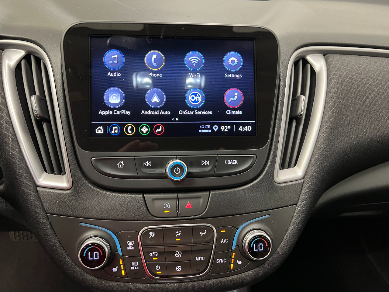 Used 2024 Chevrolet Malibu LT image 36