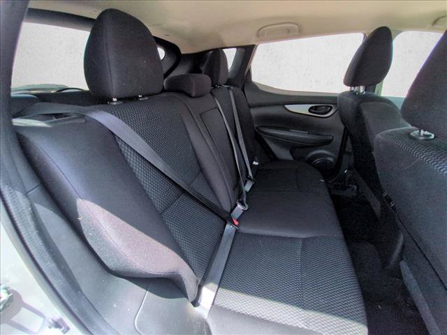 Used 2019 Nissan Rogue Sport S FWD image 17
