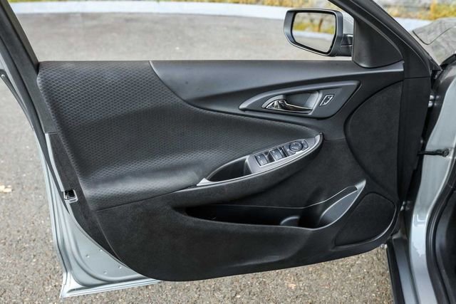 Used 2025 Chevrolet Malibu RS image 21