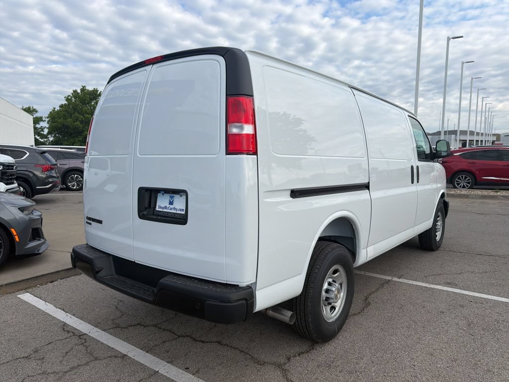 New 2026 Chevrolet Express 2500 w/ Driver Convenience Package RWD image 3