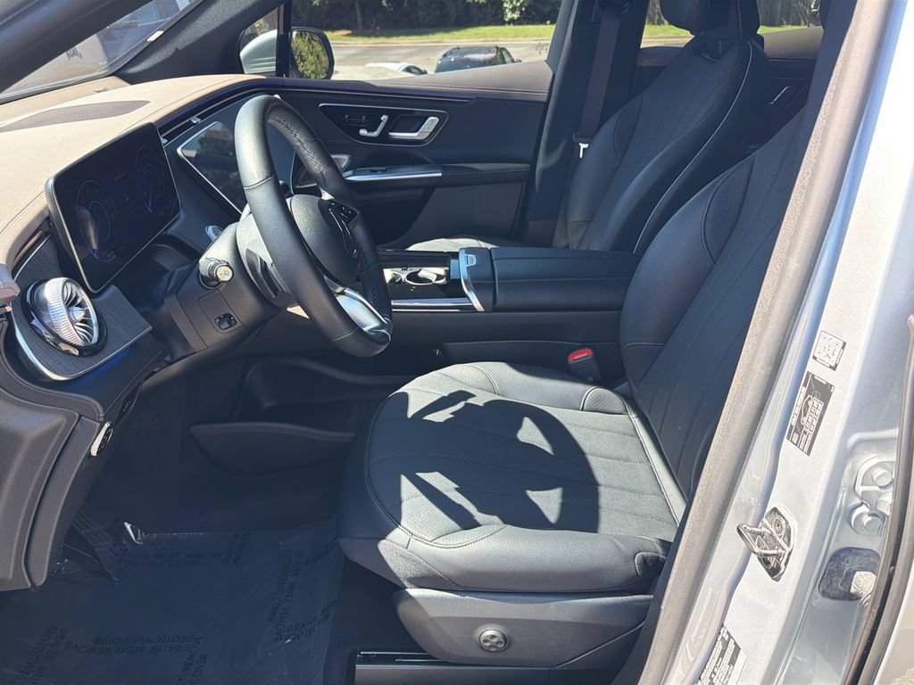 Used 2023 Mercedes-Benz EQE 350+ SUV image 9