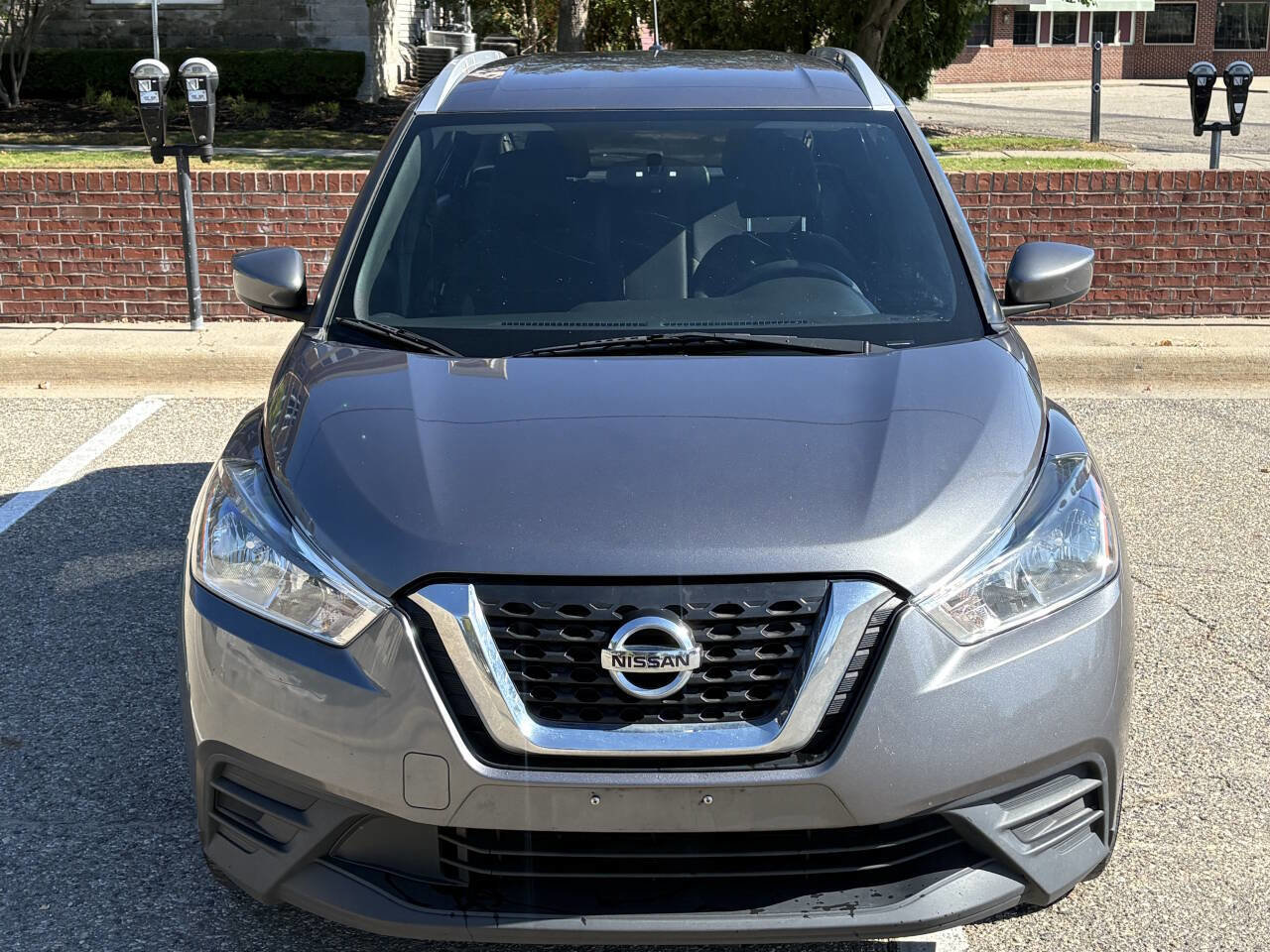 Used 2018 Nissan Kicks SV image 4