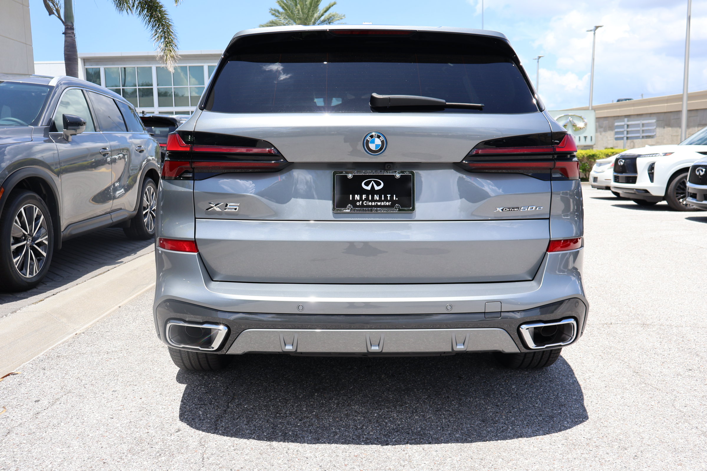 Used 2026 BMW X5 xDrive50e w/ Executive Package AWD/4WD image 8