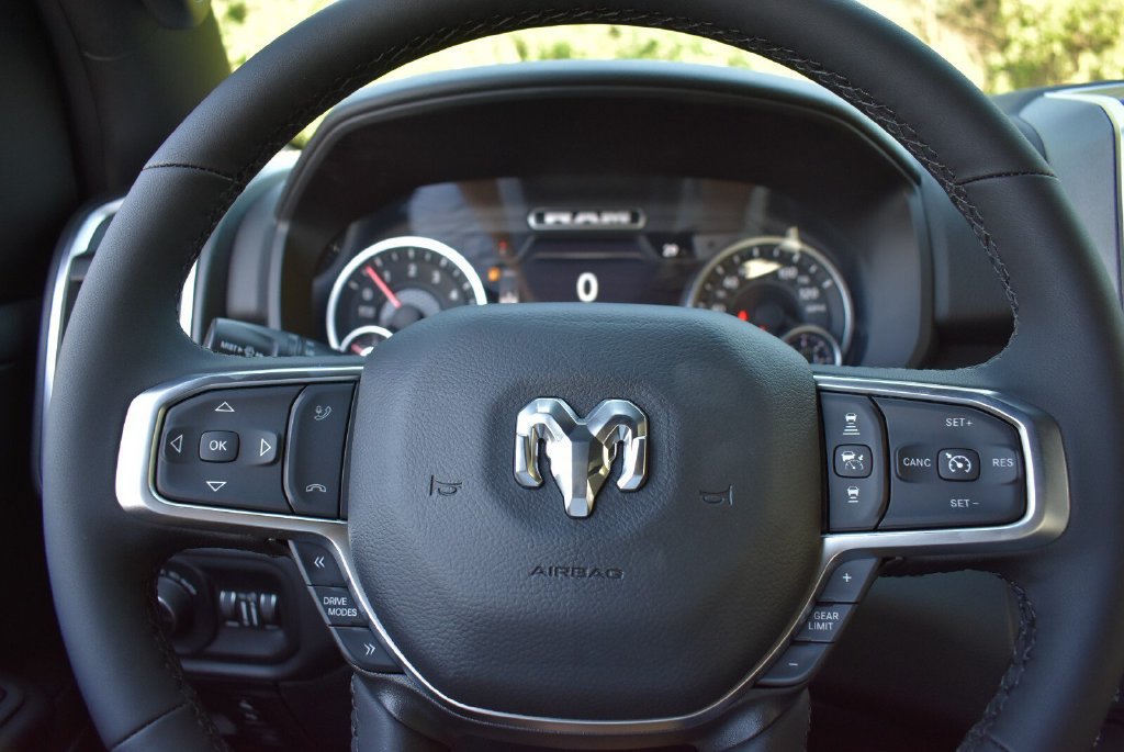 New 2026 RAM 1500 Big Horn AWD/4WD image 14