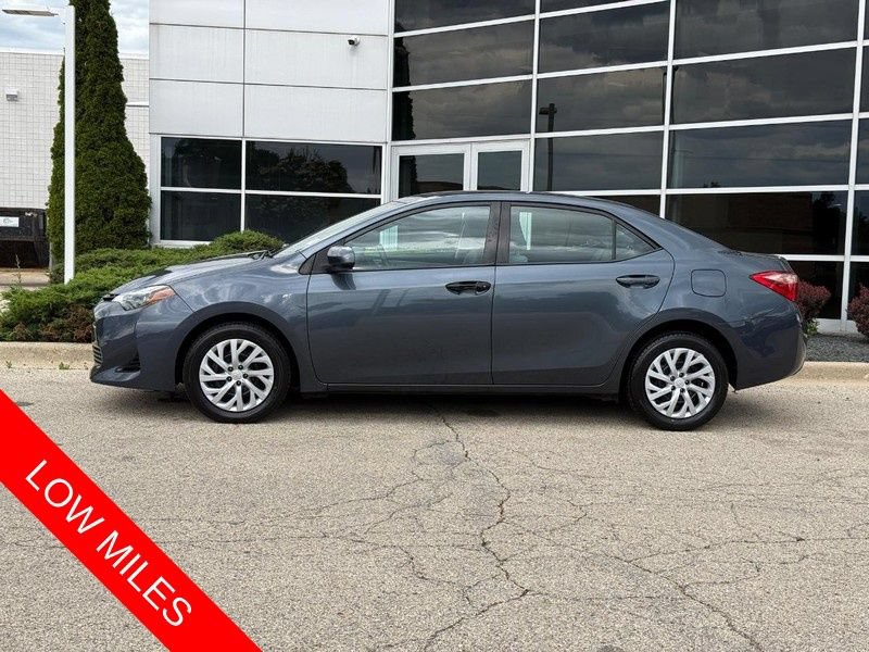 Used 2018 Toyota Corolla LE FWD image 6