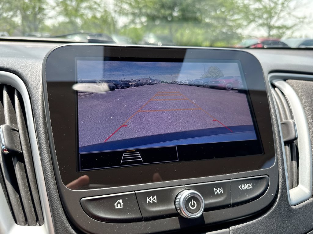 Used 2024 Chevrolet Malibu LT FWD image 15