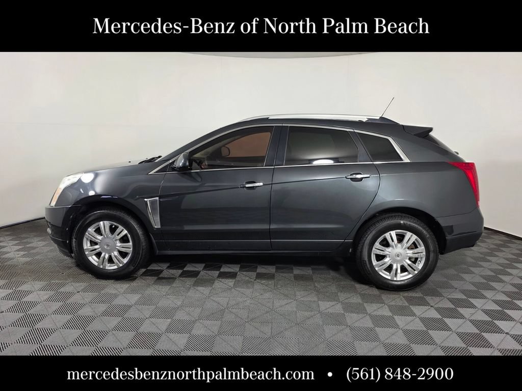 Used 2016 Cadillac SRX Luxury FWD image 2
