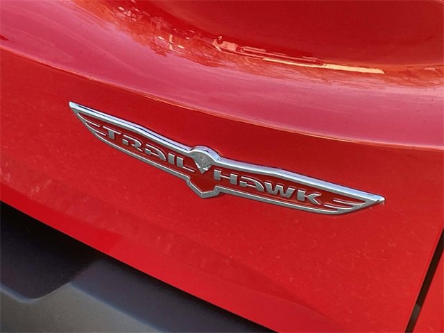 Used 2016 Jeep Renegade Trailhawk w/ Safety & Security Group image 7