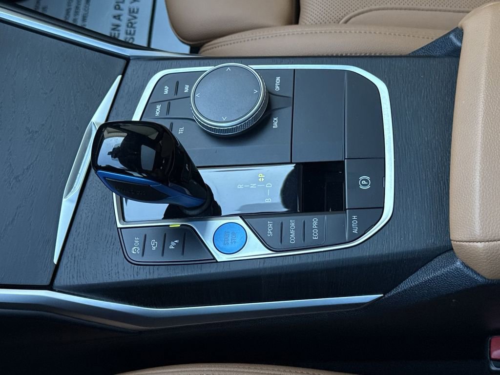 Used 2023 BMW i4 eDrive35 image 22