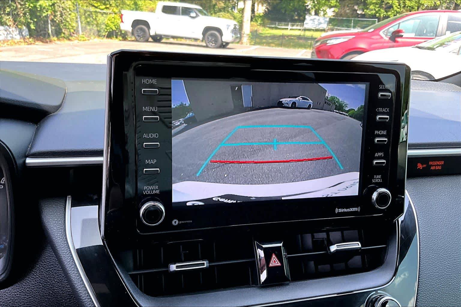 Used 2021 Toyota Corolla SE FWD image 25
