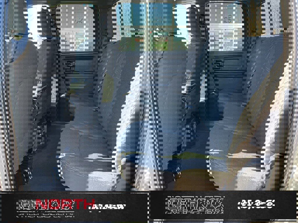 Used 2024 RAM 3500 Tradesman w/ Chrome Appearance Group image 13