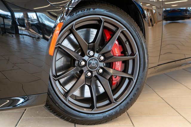 Used 2025 Dodge Charger R/T Scat Pack w/ Track Pack image 11