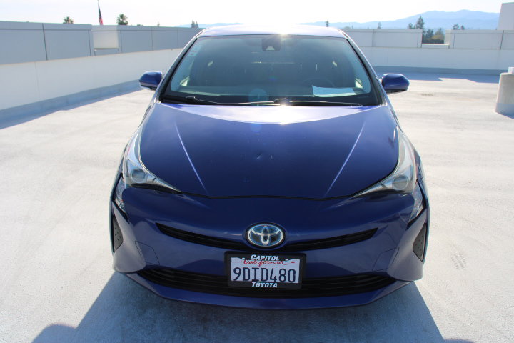 Used 2017 Toyota Prius Two image 7