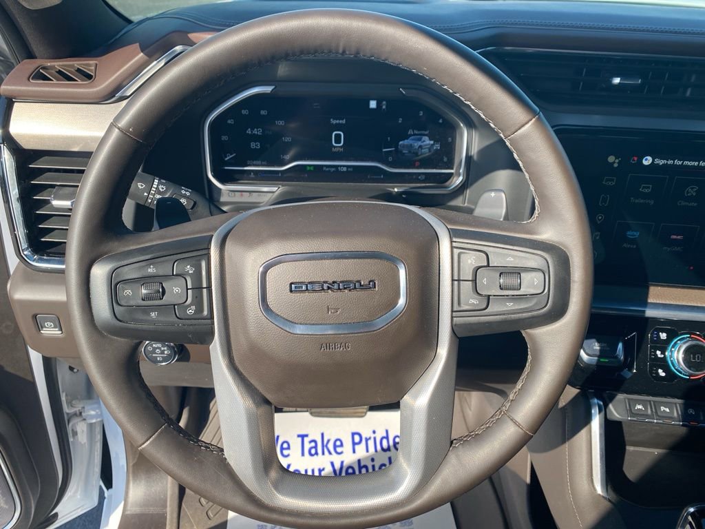 Used 2023 GMC Sierra 1500 Denali w/ Technology Package AWD/4WD image 16