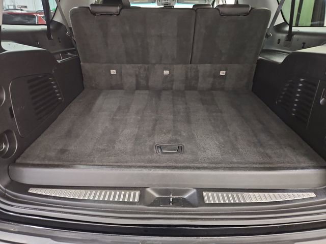 Used 2020 Chevrolet Suburban Premier image 41