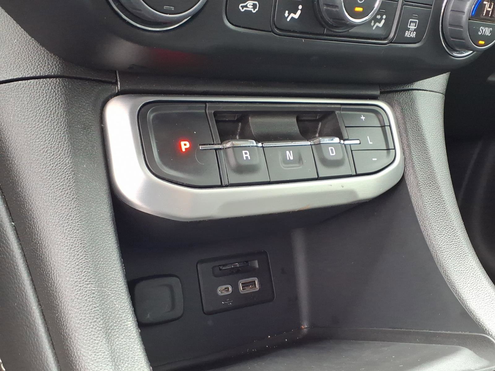 Used 2023 GMC Acadia SLT AWD/4WD image 15