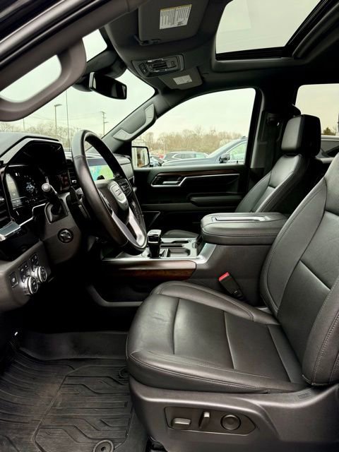 Used 2022 GMC Sierra 1500 SLT w/ SLT Premium Plus Package image 15