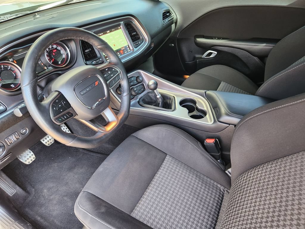 Used 2021 Dodge Challenger R/T w/ Performance Handling Group RWD image 7