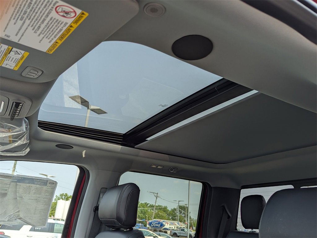 New 2025 Ford F350 Lariat w/ Lariat Ultimate Package image 13