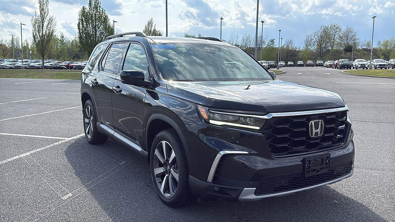 Certified 2025 Honda Pilot Touring