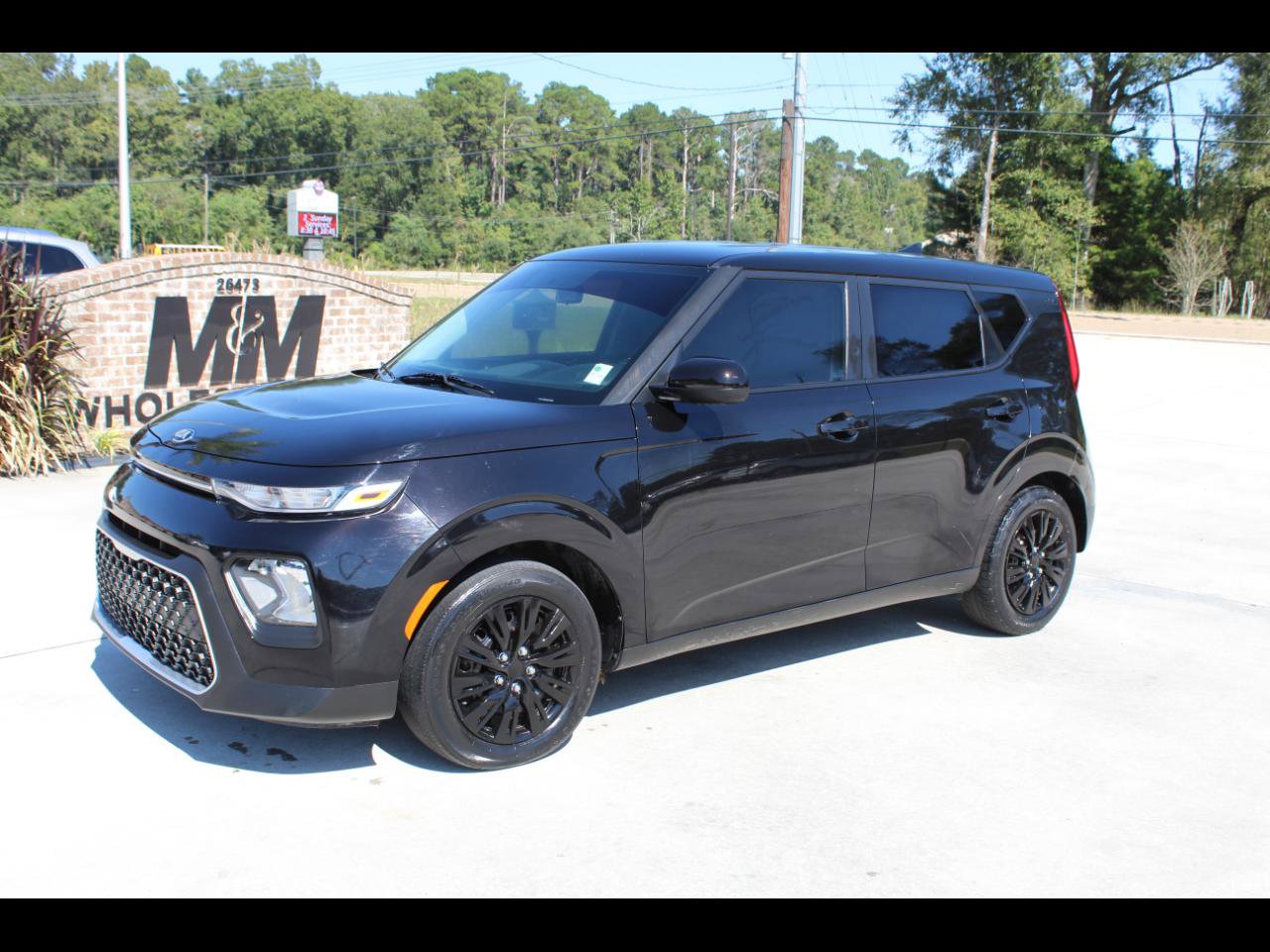 Used 2020 Kia Soul LX image 1