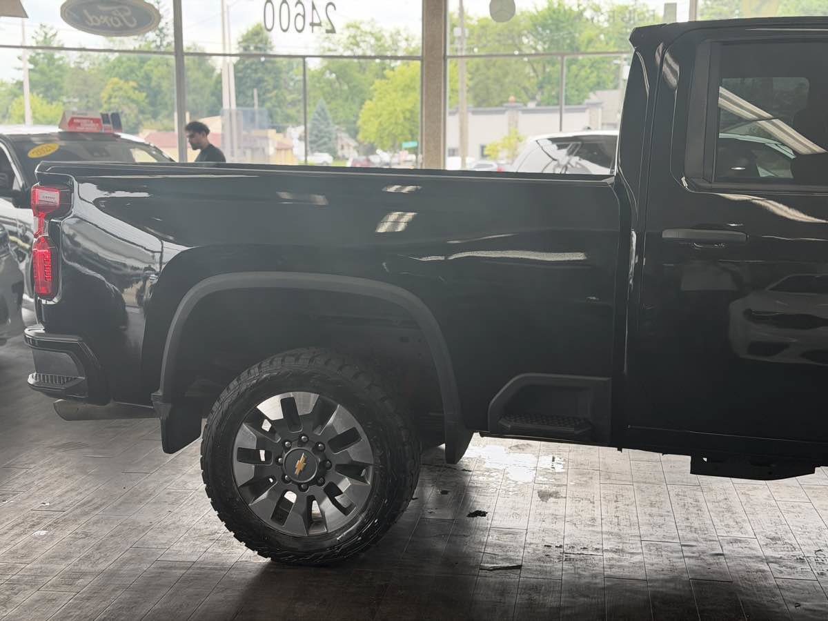 Used 2024 Chevrolet Silverado 2500 Custom w/ Custom Convenience Package AWD/4WD image 6