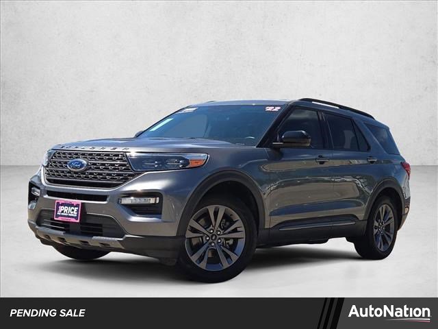 Used 2022 Ford Explorer XLT w/ Equipment Group 202A image 1