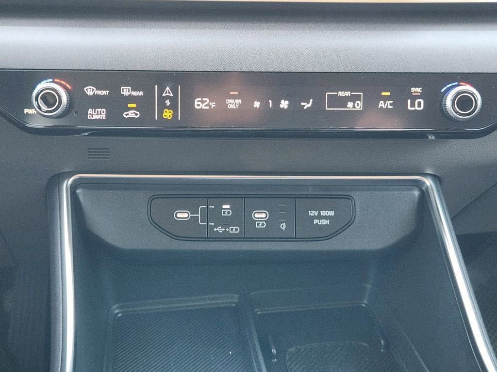 New 2026 Kia Carnival EX FWD image 14