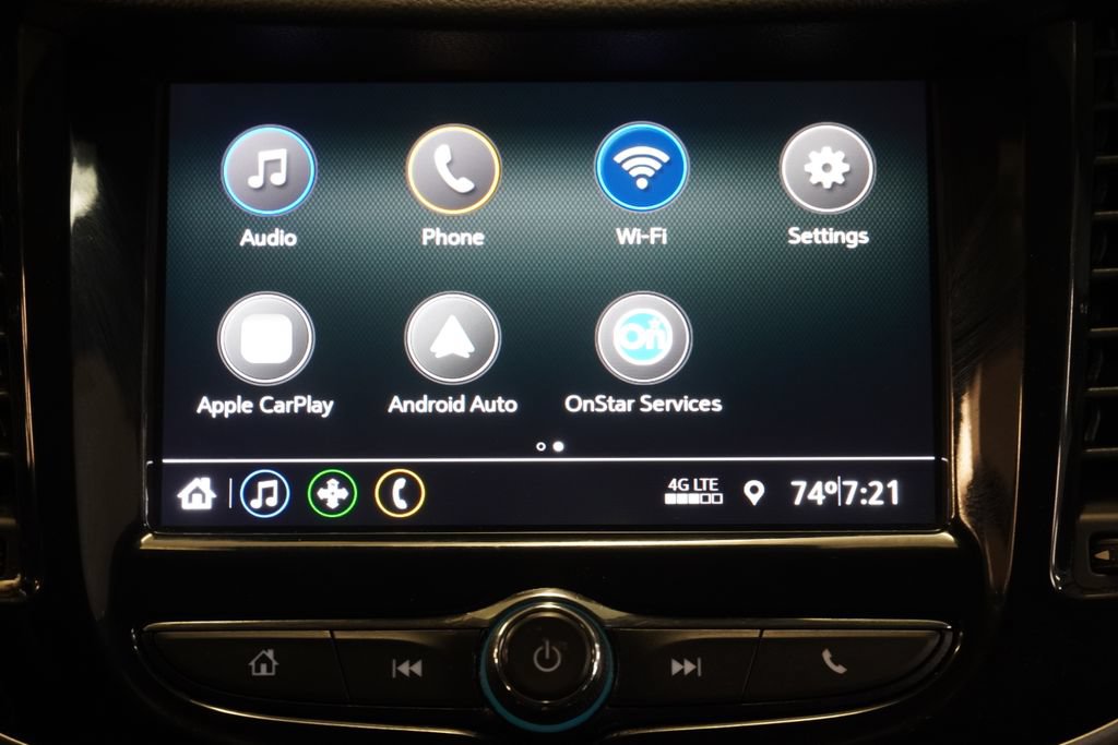 Used 2020 Chevrolet Trax LT w/ LT Convenience Package FWD image 19