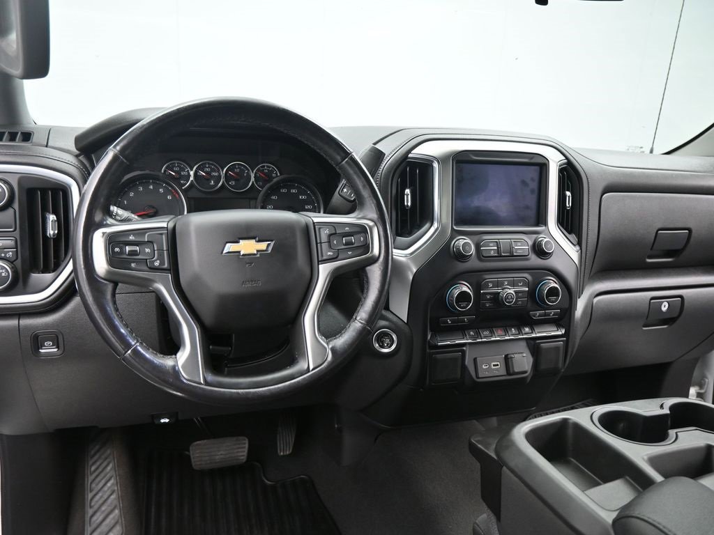 Used 2021 Chevrolet Silverado 1500 LT image 11