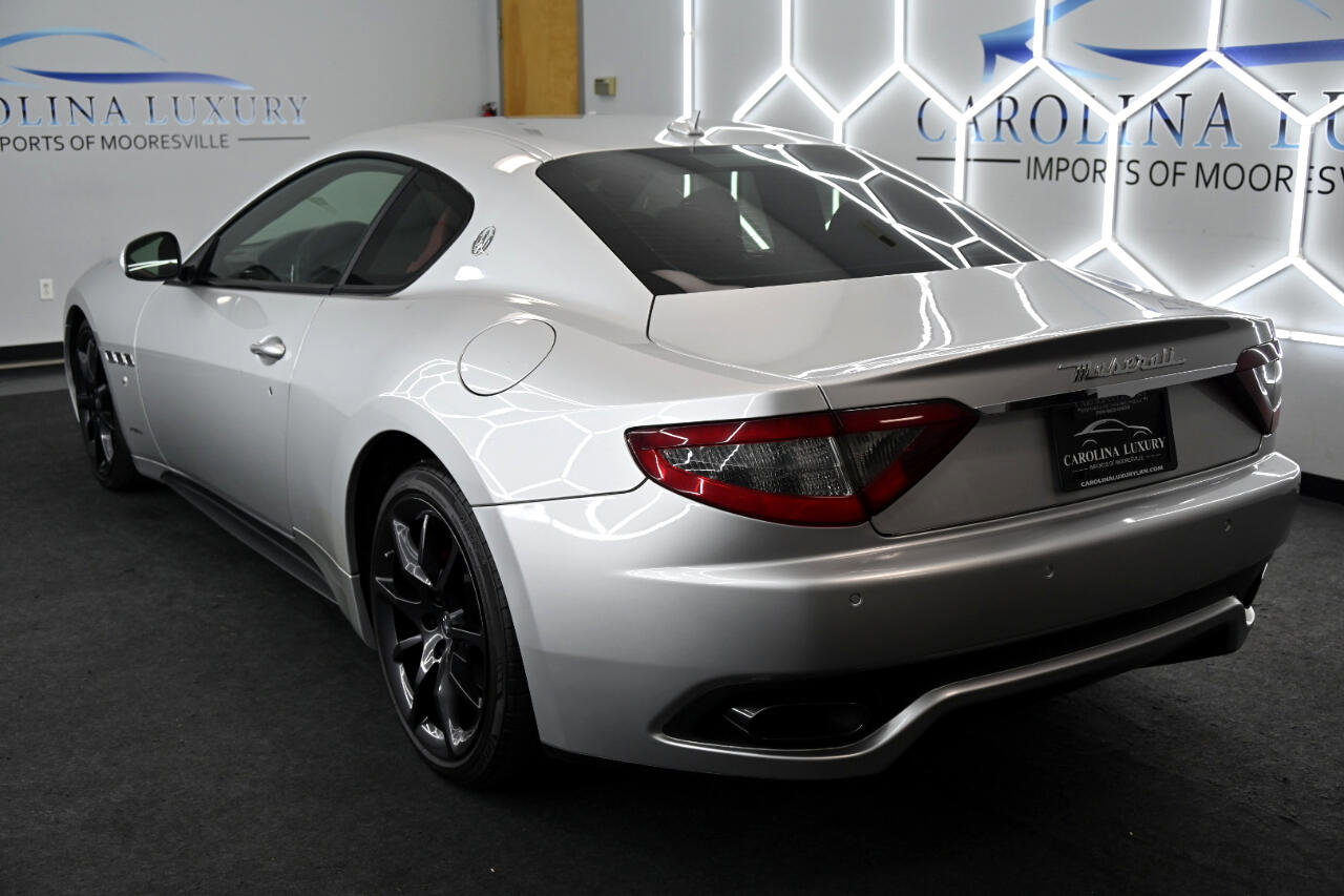Used 2014 Maserati GranTurismo Sport image 2