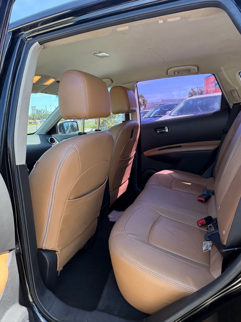 Used 2011 Nissan Rogue S AWD/4WD image 9