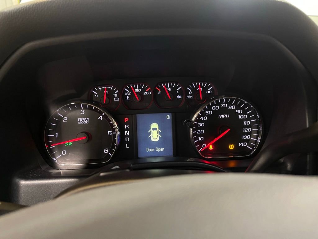 Used 2017 Chevrolet Silverado 1500 Custom w/ Custom Convenience Package image 25