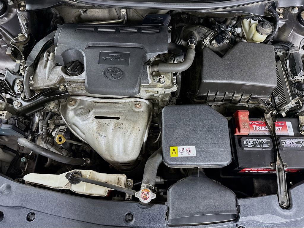 Used 2017 Toyota Camry XLE w/ Moonroof Package image 29