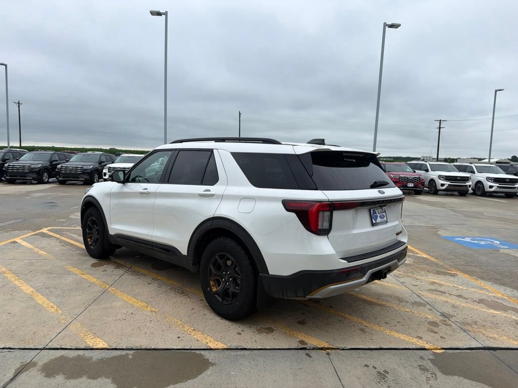 Used 2026 Ford Explorer Tremor w/ Tremor Ultimate Package AWD/4WD image 5