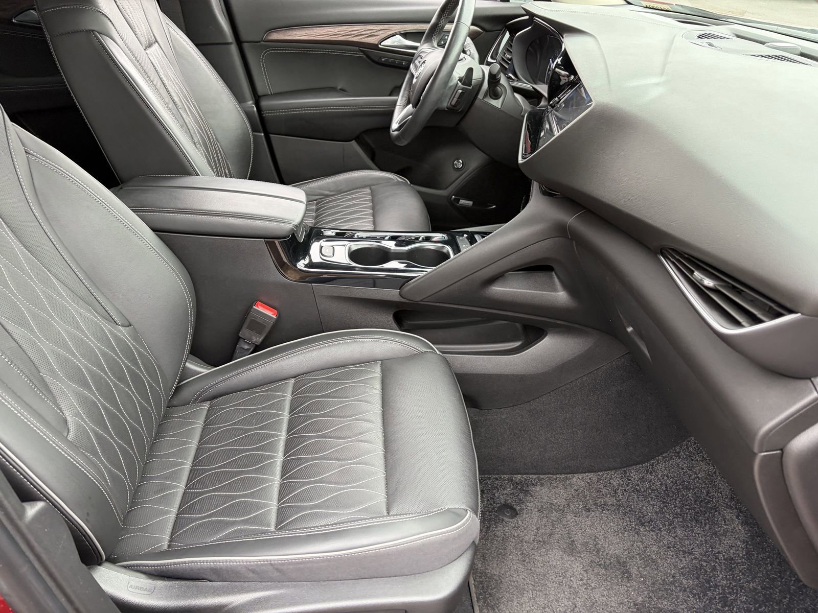 Certified 2021 Buick Envision Avenir w/ Technology Package II FWD image 13