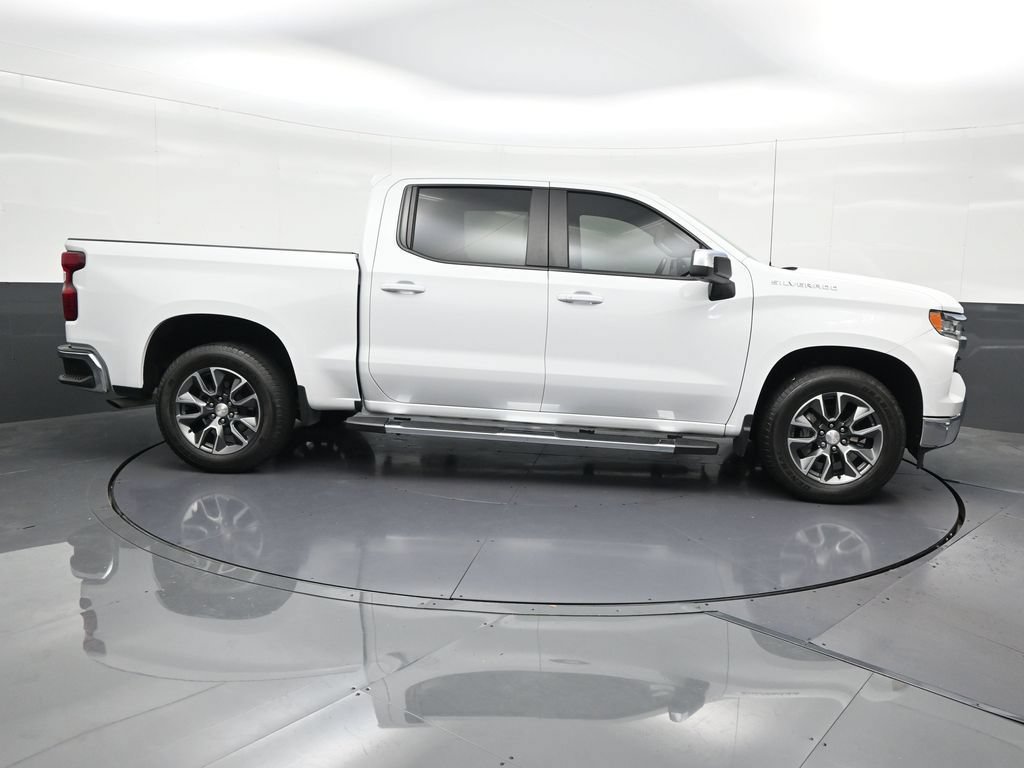 Used 2024 Chevrolet Silverado 1500 LT RWD image 7