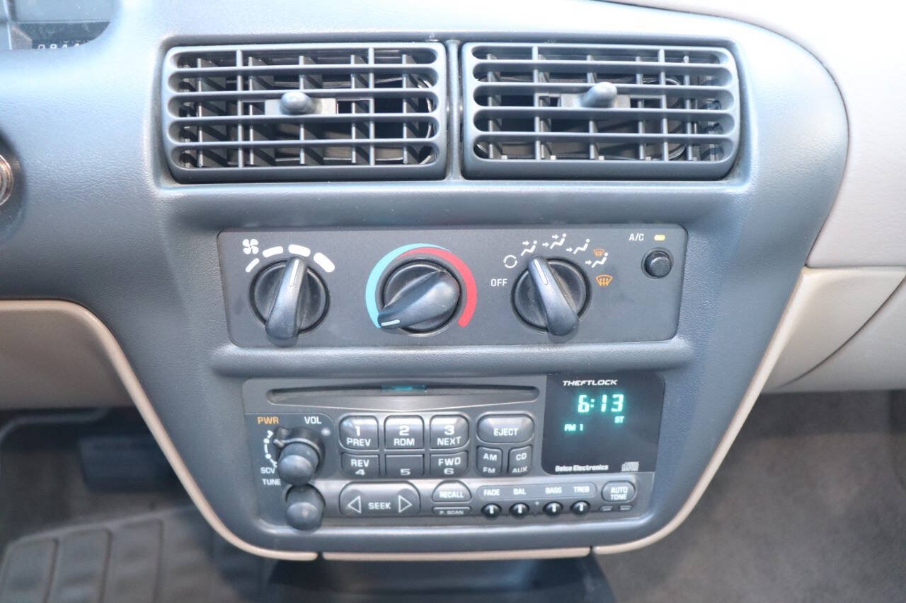 Used 1997 Chevrolet Cavalier LS w/ Preferred Equipment Group 2 FWD image 24
