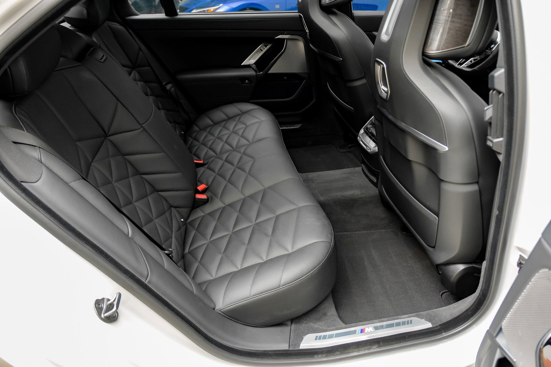 Used 2024 BMW 740i w/ Premium Package 2 image 46