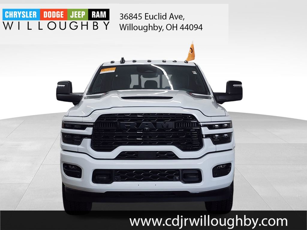 Used 2025 RAM 3500 Limited video 2