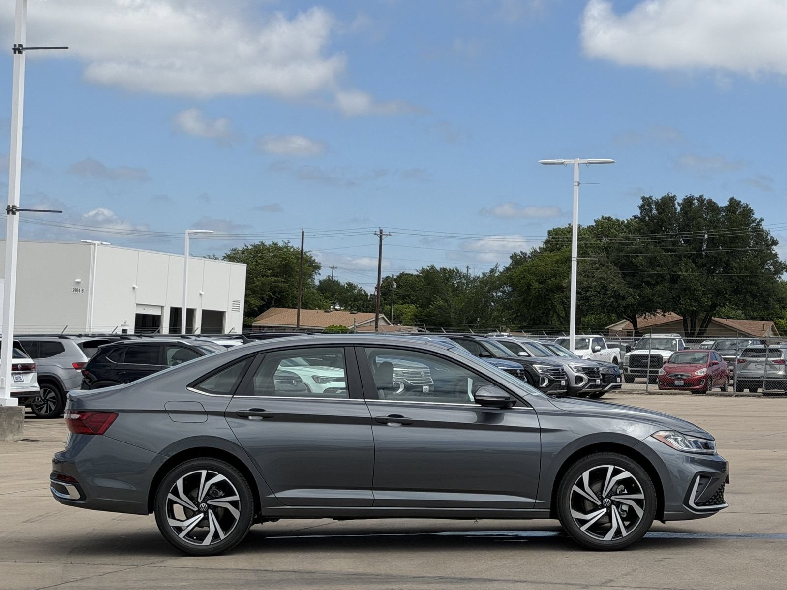 New 2026 Volkswagen Jetta SEL FWD image 3