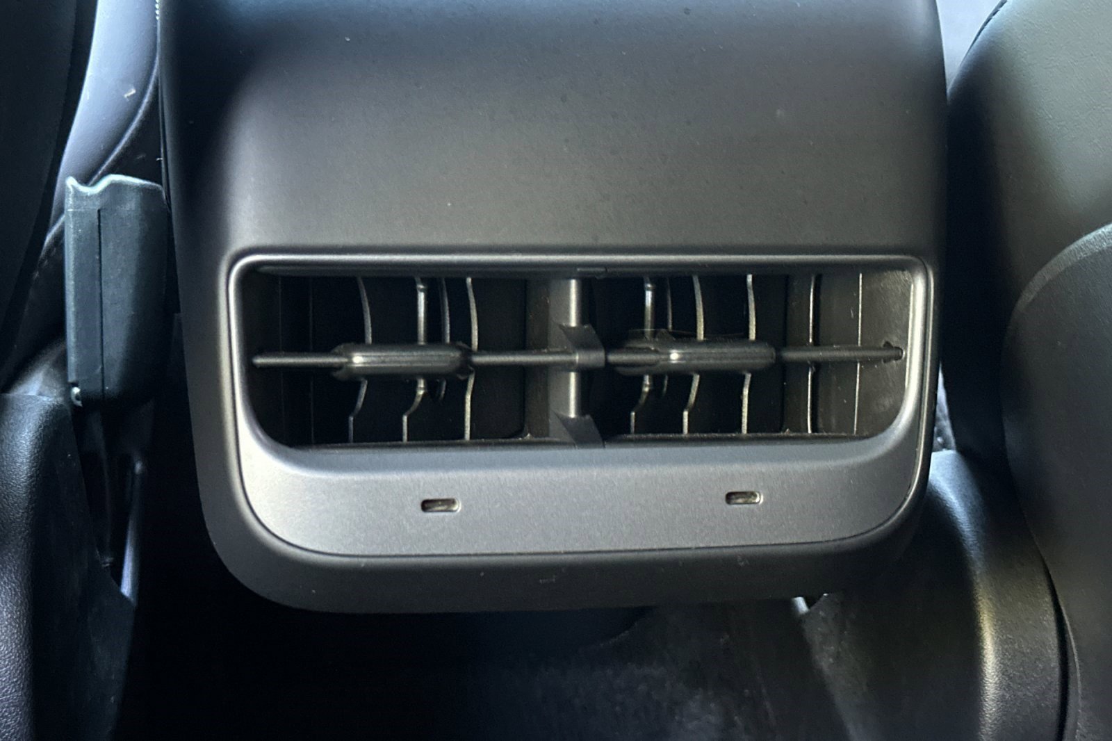 Used 2023 Tesla Model Y Long Range image 16