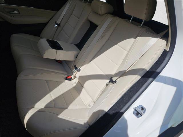 Used 2024 Mercedes-Benz GLE 350 4MATIC image 15