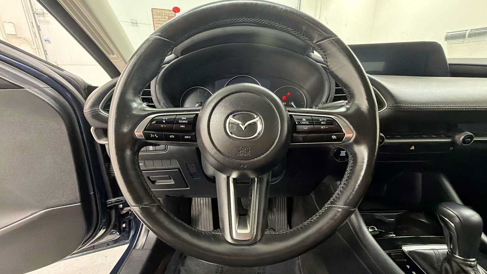 Used 2024 MAZDA MAZDA3 s FWD image 16