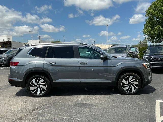 Certified 2025 Volkswagen Atlas SEL AWD/4WD image 2