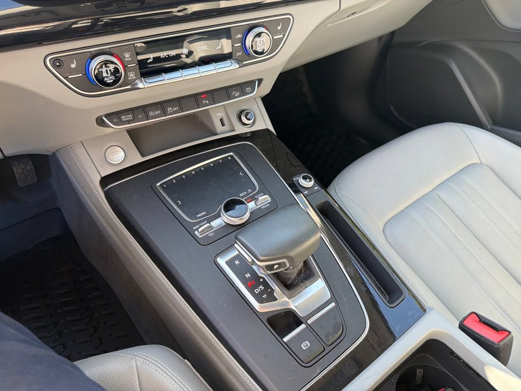 Used 2019 Audi Q5 2.0T Premium Plus w/ Premium Plus Package AWD/4WD image 20
