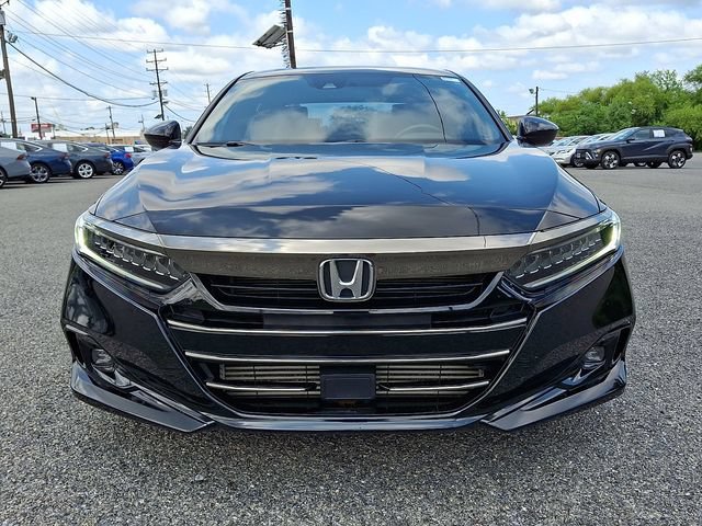 Used 2021 Honda Accord Sport image 2